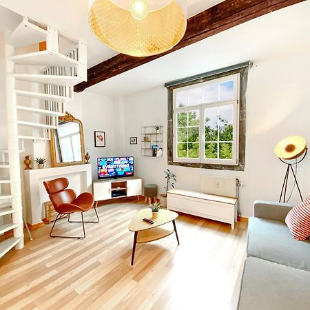 Les Cerisiers - Duplex De Standing Au Centre De Namur Luaran gambar